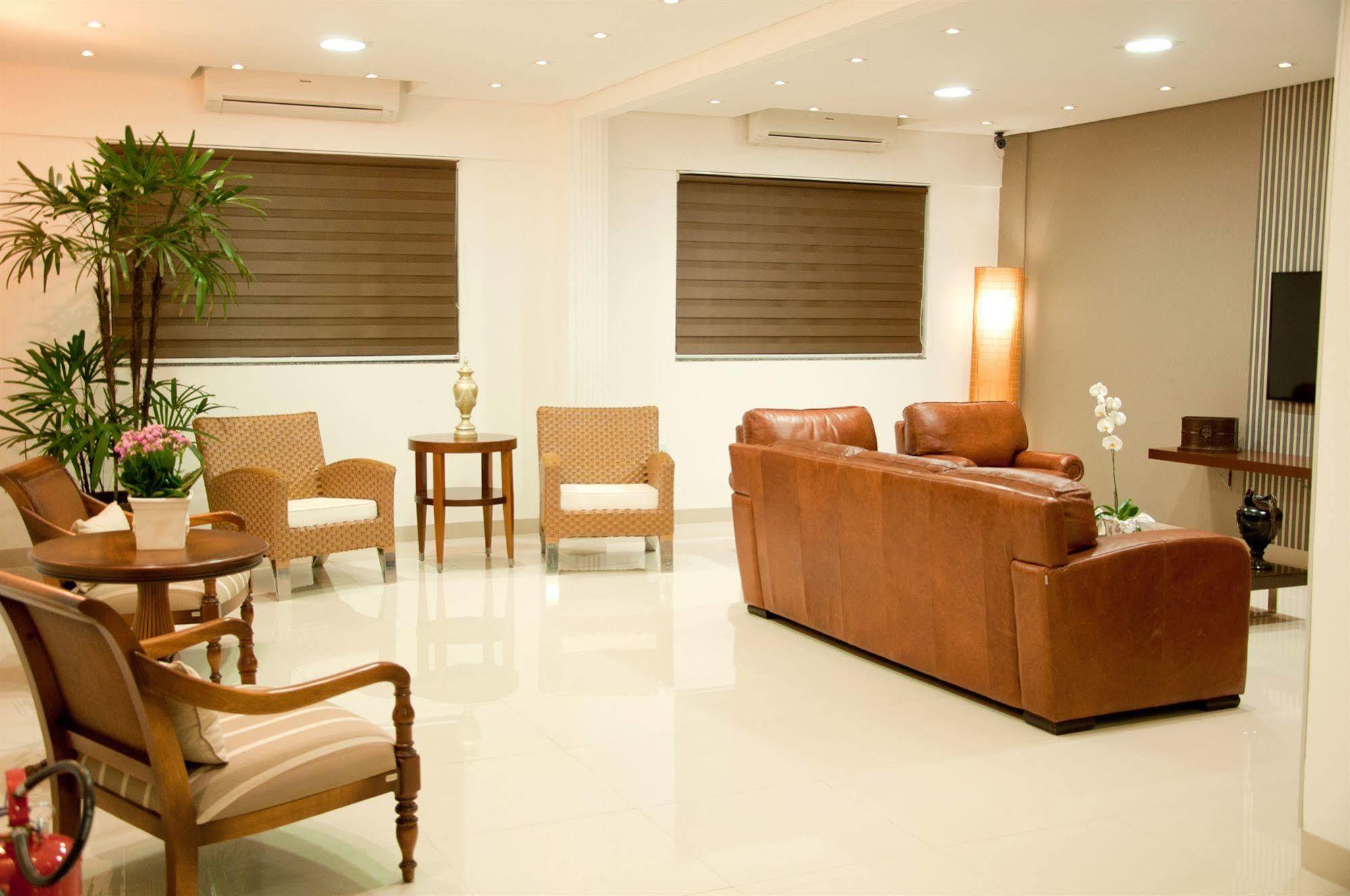 Hotel Roari Cuiabá Buitenkant foto